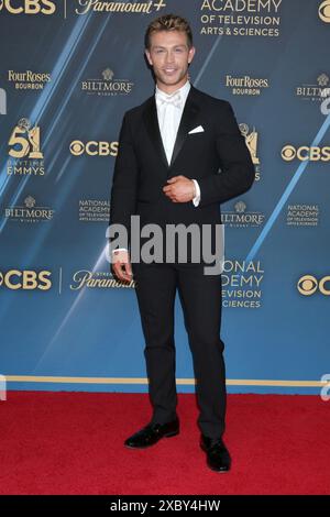 7 juin 2024, Los Angeles, CA, USA : LOS ANGELES - 7 juin : Evan Hofer arrive à la 51e ÉDITION des Daytime Emmy Awards - Arivals à l'hôtel Bonaventure le 7 juin 2024 à Los Angeles, CA. (Crédit image : © Kay Blake/ZUMA Press Wire) USAGE ÉDITORIAL SEULEMENT! Non destiné à UN USAGE commercial ! Banque D'Images