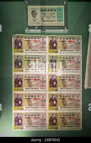 Rincón Hernandiano Visitor RECEPTION Center premières éditions de ses publications, photographies, hommages au poète Miguel Hernandez, Orihuela, Alacant Banque D'Images