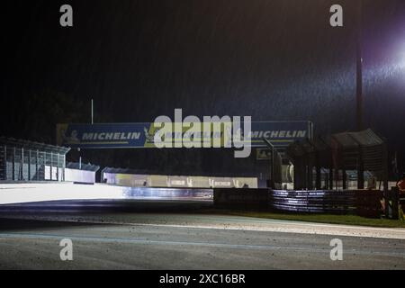 Le Mans, France, 13 juin 2024, lors des essais libres 4 des 24 heures du Mans 2024, 4ème manche du Championnat du monde FIA d'Endurance 2024, sur le circuit des 24 heures du Mans, le 13 juin 2024 au Mans, France Banque D'Images