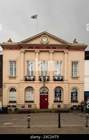 Hôtel de ville de Ripon, place du marché, Yorkshire du Nord, Angleterre, Royaume-Uni. Banque D'Images