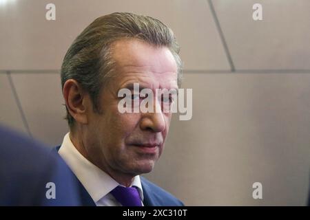 Saint-Pétersbourg, Russie. 07 juin 2024. Vladimir Mashkov, acteur de théâtre et de cinéma soviétique et russe, directeur de théâtre, réalisateur, scénariste, producteur de film, figure publique au Forum économique international de Petersburg 2024 (SPIEF 2024). (Photo de Maksim Konstantinov/SOPA images/SIPA USA) crédit : SIPA USA/Alamy Live News Banque D'Images