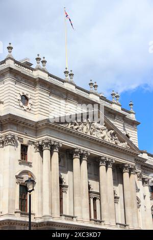 Londres, Angleterre - l'Echiquier, également connu sous le nom de Her Majesty's Treasury Building. Banque D'Images