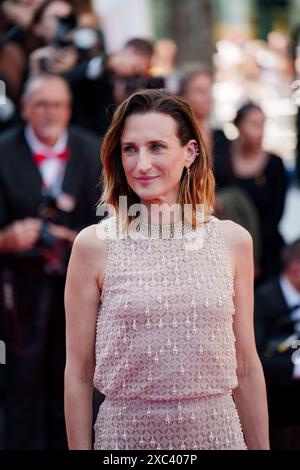 CANNES, FRANCE - 23 MAI : Camille Cottin assiste au tapis rouge de L'amour Ouf au Festival de Cannes 2024, à Cannes, France(photo Giovan Banque D'Images