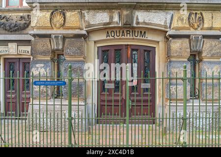 Amsterdam, pays-Bas - 17 mai 2018 : entrée à l'Aquarium Artis Royal Zoo animaux aquatiques poissons à plantage Middenlaan Street. Banque D'Images