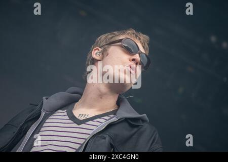 Trondheim, Norvège. 08 juin 2024. Le rappeur norvégien Cezinando donne un concert lors du festival de musique norvégien Neon Festival 2024 à Trondheim. Banque D'Images