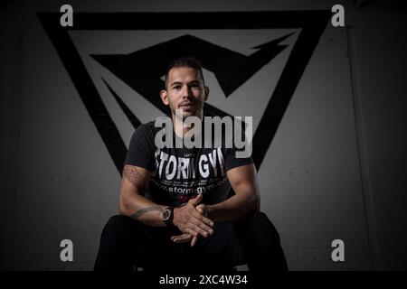 Andrew Tate, photographié au Storm Gym, Luton. Andrew Tate Portrait Portrait Portraits d'Andrew Tate. Abattu à Luton au Storm Gym. Banque D'Images