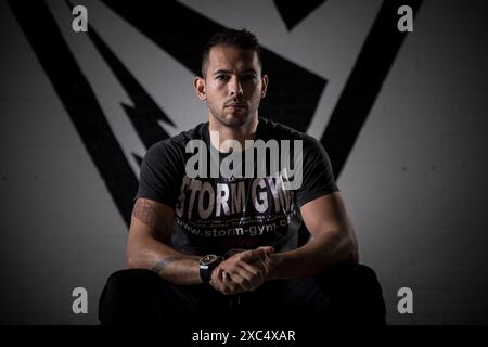 Andrew Tate, photographié au Storm Gym, Luton. Andrew Tate Portrait Portrait Portraits d'Andrew Tate. Abattu à Luton au Storm Gym. Banque D'Images