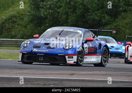 Stephen Jelley, Parker Classic Works, Porsche 911 GT3 Cup, Porsche Carrera Cup Grande-Bretagne 2024, une série d'une seule marque avec tous les pilotes pilotant po Banque D'Images