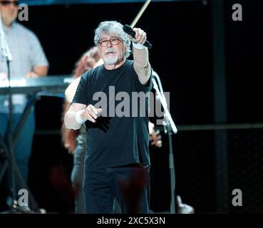 13 juin 2024 - Wilmington, Caroline du Nord ; États-Unis - le chanteur RANDY OWEN du groupe Alabama se produit alors que leur tournée 2024 fait une halte au Live Oak Pavilion situé à Wilmington. Copyright 2024 Jason Moore. (Crédit image : © Jason Moore/ZUMA Press Wire) USAGE ÉDITORIAL SEULEMENT! Non destiné à UN USAGE commercial ! Banque D'Images