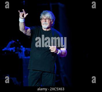 13 juin 2024 - Wilmington, Caroline du Nord ; États-Unis - le chanteur RANDY OWEN du groupe Alabama se produit alors que leur tournée 2024 fait une halte au Live Oak Pavilion situé à Wilmington. Copyright 2024 Jason Moore. (Crédit image : © Jason Moore/ZUMA Press Wire) USAGE ÉDITORIAL SEULEMENT! Non destiné à UN USAGE commercial ! Banque D'Images