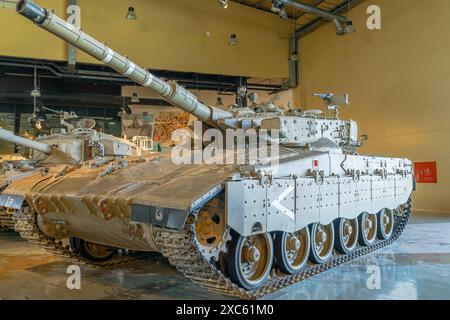 Royal Tank Museum, Amman, Jordanie - 4 mai 2024 : L'israélien Merkava Mark 3, depuis les années 1980, dispose d'un blindage composite avancé, d'un canon lisse de 120 mm, et d'un Banque D'Images