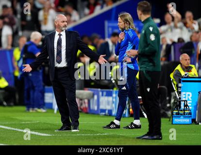 Le manager écossais Steve Clarke réagit lors du match du groupe A De l'UEFA Euro 2024 au Munich Football Arena, en Allemagne. Date de la photo : vendredi 14 juin 2024. Banque D'Images