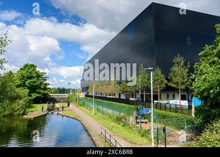 La Co-op Live Arena et le canal Ashton, à côté du stade Etihad, Manchester, Angleterre, Royaume-Uni Banque D'Images