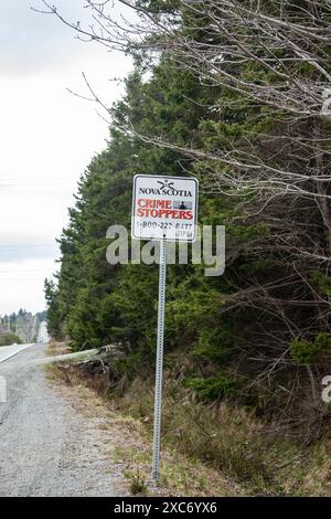 Panneau d'arrêt du crime sur l'autoroute 7 à Head of Chezzetcook, Nouvelle-Écosse, Canada Banque D'Images