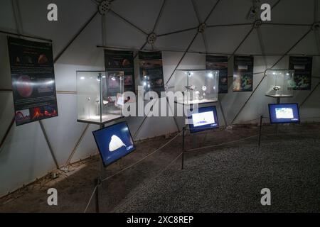 San Pedro de Atacama, Chili - 28 novembre 2023 : Museo del Meteorite dans la ville désertique de San Pedro de Atacama Banque D'Images