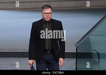 Berlin, Deutschland, 14.06.2024, Deutscher Bundestag : 176. Bundestagssitzung : Ostbeauftragter Carsten Schneider, SPD *** Berlin, Allemagne, 14 06 2024 Bundestag allemand 176 Représentant pour l'Europe de l'est Carsten Schneider, SPD Copyright : xdtsxNachrichtenagenturx dts 40114 Banque D'Images