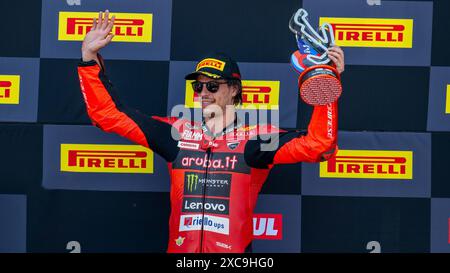 Misano, Italie. 15 juin 2024. NÂ°11 Nicolo Bulega ITA Ducati Panigale V4R ARUBA. IT Racing pendant SBK - SuperPole et course 1 Pirelli Emilia-Romagna Round, World Superbike - SBK course à Misano, Italie, 15 juin 2024 crédit : Agence photo indépendante/Alamy Live News Banque D'Images