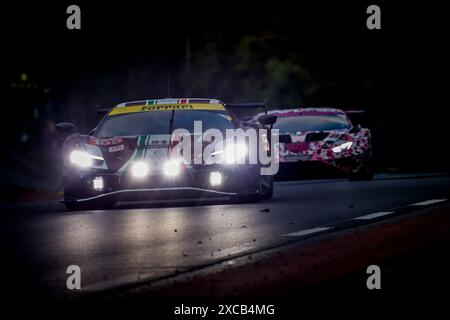 155 LAURSEN Johnny (dnk), LAURSEN Conrad (dnk), TAYLOR Jordan (usa), Spirit of Race, Ferrari 296 LMGT3 #155, LM GT3, action lors des 24 heures du Mans 2024, 4ème manche du Championnat du monde FIA d'Endurance 2024, sur le circuit des 24 heures du Mans, du 15 au 16 juin, 2024 au Mans, France - photo Paulo Maria / DPPI Banque D'Images