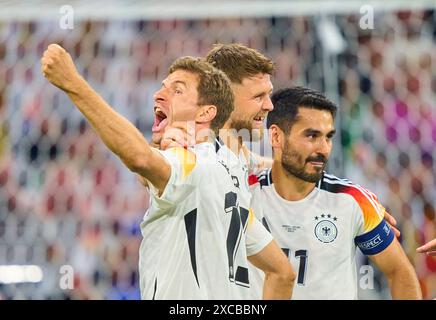 Niclas Füllkrug, DFB 9 célèbre son but, heureux, rire, célébration, Thomas Müller, Mueller, DFB 13 Ilkay Gündogan, DFB 21 dans le match de la phase de groupes ALLEMAGNE - ECOSSE 5-1 des Championnats d'Europe de l'UEFA 2024 le 14 juin 2024 à Munich, Allemagne. Photographe : Peter Schatz Banque D'Images
