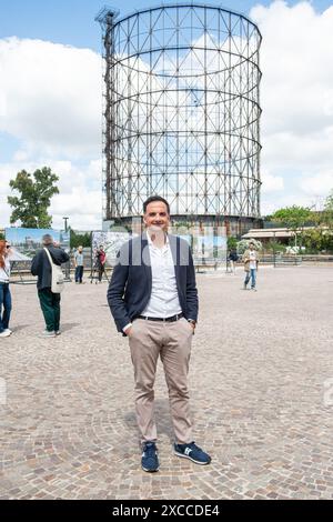 Roma, Italie. 16 avril 2024. Gazometro aperto, Eni in collaborazione con il FAI apre il Gazometro di Roma Ostiense - Roma, Italia - Nella foto Mattia Voltaggio Responsabile Juole Eni durante le visite - Domenica 16 Giugno 2024 (foto Valentina Stefanelli/LaPresse) gazomètre ouvert, ENI en collaboration avec la FAI ouvre le gazomètre Roma Ostiense - Rome, Italie - sur la photo Mattia Voltaggio Manager Juole Eni lors des visites - dimanche 16 juin 2024 (photo Valentina Stefanelli/LaPresse) crédit : LaPresse/Alamy Live News Banque D'Images