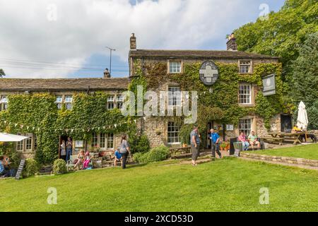 La maison publique Lister Arms à Malham, Yorkshire Dales, Royaume-Uni Banque D'Images