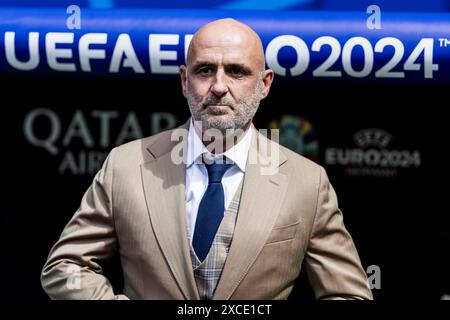 Hambourg, Allemagne. 16 juin 2024. L'entraîneur-chef de Pologne Michal Probierz vu lors du match de l'UEFA Euro 2024 dans le Groupe d entre la Pologne et les pays-Bas au Volksparkstadion à Hambourg. Crédit : Gonzales photo/Alamy Live News Banque D'Images