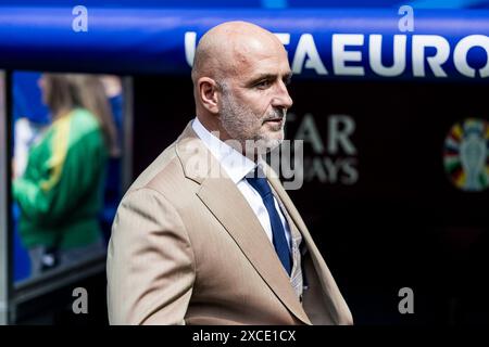 Hambourg, Allemagne. 16 juin 2024. L'entraîneur-chef de Pologne Michal Probierz vu lors du match de l'UEFA Euro 2024 dans le Groupe d entre la Pologne et les pays-Bas au Volksparkstadion à Hambourg. Crédit : Gonzales photo/Alamy Live News Banque D'Images