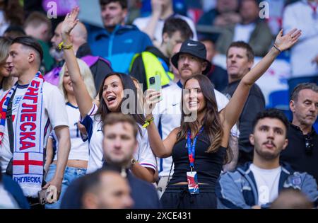 Gelsenkirchen, Allemagne. 16 juin 2024. Angleterre - Serbie Angleterre - Serbien 15.06.2024 crédit : Moritz Muller/Alamy Live News Banque D'Images