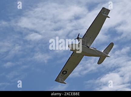 16.06.2024, xjhx, Wirtschaft Flugplatz-Kerb Gelnhausen 2024 v.l. Flugzeug Maschine Consolidated 28 Catalina, enregistrement / numéro de série : G-PBYA, autre numéro de série : 433915 nom Miss Pick Up Gelnhausen *** 16 06 2024, xjhx, Wirtschaft Flugplatz Kerb Gelnhausen 2024 v l Flugzeug Maschine Consolidated 28 Catalina, Registration Serial G PBYA, Alternate Serial 433915 nom Miss Pick Up Gelnhausen Banque D'Images
