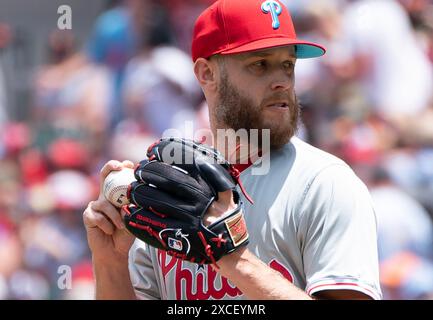 Baltimore, États-Unis. 16 juin 2024. BALTIMORE, MD - 16 JUIN : Zack Wheeler, lanceur des Philadelphia Phillies (45) lors d'un match MLB entre les Orioles de Baltimore et les Phillies de Philadelphie, le 16 juin 2024, à Orioles Park à Camden Yards, à Baltimore, Maryland. (Photo de Tony Quinn/SipaUSA) crédit : Sipa USA/Alamy Live News Banque D'Images