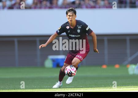 Stade national du Japon, Tokyo, Japon. 16 juin 2024. Tetsushi Yamakawa (Vissel), 16 JUIN 2024 - Football/Soccer : 2024 J1 League match entre Vissel Kobe - Kawasaki frontale au Japan National Stadium, Tokyo, Japon. Crédit : YUTAKA/AFLO SPORT/Alamy Live News Banque D'Images