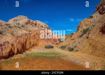 Conte de fées Canyon Skazka au Kirghizistan Banque D'Images