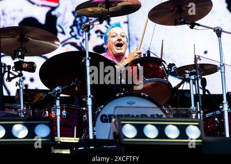 Tre Cool de Green Day se produit en concert lors du Festival IDays 2024 à Milan, en Italie, le 16 juin 2024 Banque D'Images