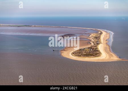 Photo aérienne de Spurn Head, phares désaffectés, station de pilotage, etc. À 1500 pieds Banque D'Images