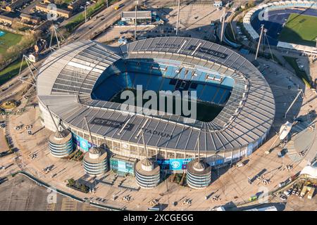 Photo aérienne du Manchester City Football Club Etihad Stadium de 1500 mètres Banque D'Images