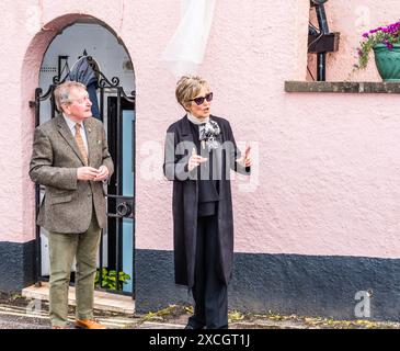 Judi Spiers dévoile une plaque pour marquer la maison d'enfance de l'actrice Belinda Lee. Banque D'Images