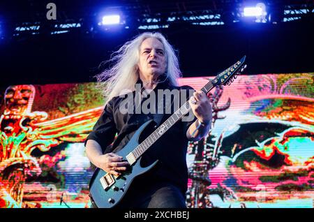 Marcus Siepen de Blind Guardian en concert au Release Athens Festival à Plateia Nerou / Grèce, juin 2024 Banque D'Images