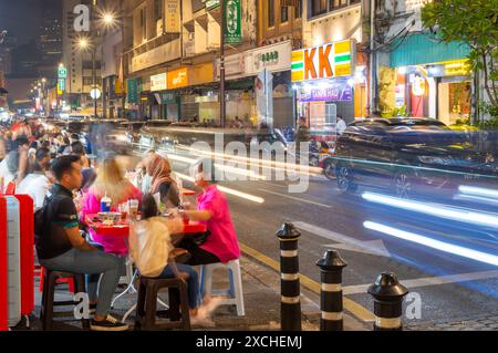 Kuala Lumpur, Malaisie-19 avril 2023 : le long de l'une des rues les plus ardues de Kuala Lumpur, de nombreuses structures originales restent, habitées à l'origine par le Chi Banque D'Images