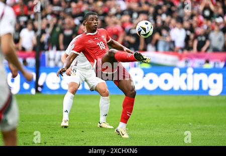 Fussball, Europameisterschaft, EURO 2024, Gruppe A, Rhein-Energie Stadion Kšln : Ungarn - Schweiz ; Kwadwo Duah (sui). Aktion Banque D'Images