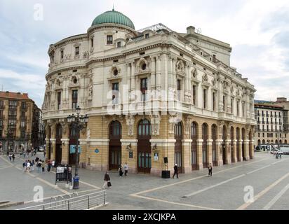 Le théâtre Arriaga a ouvert ses portes en 1890, du nom de Juan Crisóstomo Arriaga, connu sous le nom espagnol Mozart Plaza Arriaga Bilbao pays Basque Espagne Banque D'Images