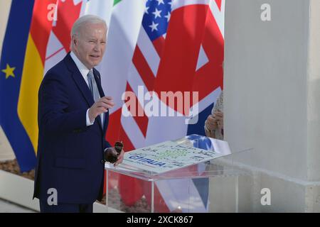 Toasts, . 13 juin 2024. Le président AMÉRICAIN Joe Biden lors du sommet du G7 à Borgo Egnazia (Brindisi), Italie, le 13 juin 2024. Le président AMÉRICAIN Joe Biden lors du sommet du G7 à Borgo Egnazia (Brindisi), Italie, le 13 juin 2024. Crédit : Agence photo indépendante/Alamy Live News Banque D'Images