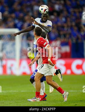 Dusseldorf, Allemagne. 17 juin 2024. Lors du match de l'UEFA Euro 2024 entre l'Autriche et la France, le groupe d date 1, a joué à la Dusseldorf Arena le 17 juin 2024 à Düsseldorf, en Allemagne. (Photo de Sergio Ruiz/PRESSINPHOTO) crédit : AGENCE SPORTIVE PRESSINPHOTO/Alamy Live News Banque D'Images