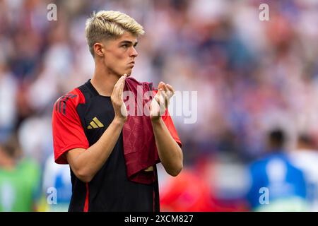 FRANCFORT, ALLEMAGNE - 17 JUIN : Charles de Ketelaere, de Belgique, applaudit les fans lors du match Groupe E - UEFA EURO 2024 entre la Belgique et la Slovaquie au Deutsche Bank Park le 17 juin 2024 à Francfort, Allemagne. (Photo de Joris Verwijst/Agence BSR) crédit : Agence BSR/Alamy Live News Banque D'Images
