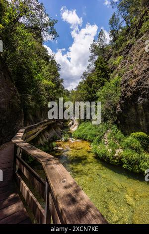 Route de la rivière Borosa, Cerrada de Elias, Cazorla Segura et Las Villas parc naturel des chaînes de montagnes, Jaen, Andalousie, Espagne Banque D'Images