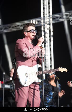 Kvaerndrup, Danemark. 15 juin 2024. Le chanteur et compositeur anglais Rick Astley donne un concert en direct lors du festival de musique danois Heartland Festival 2024 à Kvaerndrup. Banque D'Images