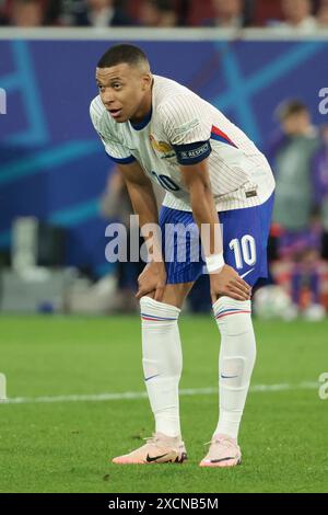 Dusseldorf, Allemagne. 17 juin 2024. Kylian Mbappe de France lors de l'Euro 2024 de l'UEFA, Groupe d, match de football entre l'Autriche et la France le 17 juin 2024 à la Dusseldorf Arena de Dusseldorf, Allemagne - photo Jean Catuffe/DPPI crédit : DPPI Media/Alamy Live News Banque D'Images