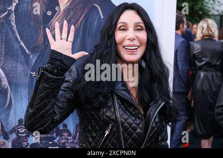 Hollywood, États-Unis. 17 juin 2024. HOLLYWOOD, LOS ANGELES, CALIFORNIE, États-Unis - 17 JUIN : cher arrive à la première de Los Angeles de Focus Features 'The Bikeriders' qui a eu lieu au TCL Chinese Theatre IMAX le 17 juin 2024 à Hollywood, Los Angeles, Californie, États-Unis. (Photo de Xavier Collin/image Press Agency) crédit : image Press Agency/Alamy Live News Banque D'Images