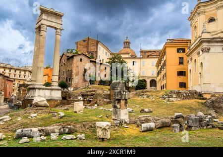 Temple d'Apollon Sosianus près du théâtre de Marcellus - Rome, Italie Banque D'Images