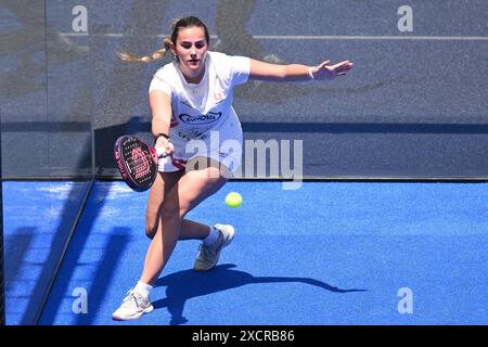 Teresa Navarro Lopez-Barajas et Ariadna Canellas Rodero participeront à la ronde 64 du premier ministre Major Padel de BNL Italie au Foro Italico à Rome, Italie, le 18 juillet 2024 Banque D'Images