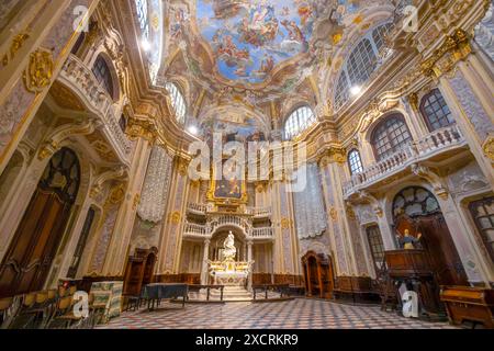 GÊNES, ITALIE, 14 OCTOBRE. 2023 - L'intérieur de l'oratoire de préparation Philip (San Filippo) dans le centre historique de Gênes, Italie Banque D'Images